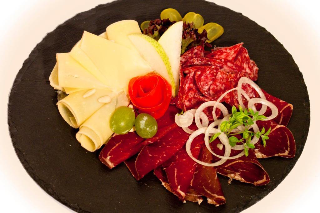 Hotel Restaurant Roessli Uetendorf 외부 사진